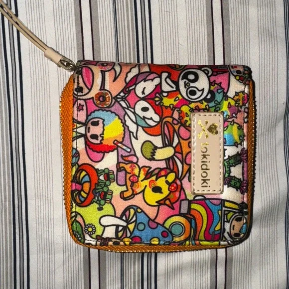 Tokidoki bifold wallet - Picture 2 of 3